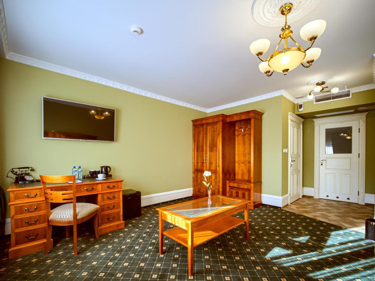 Hotel Hubertos Białystok Exterior foto